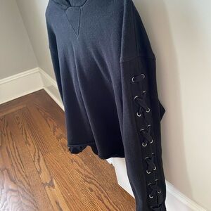Black Lace-Up Sleeve Hoodie Sweatshirt